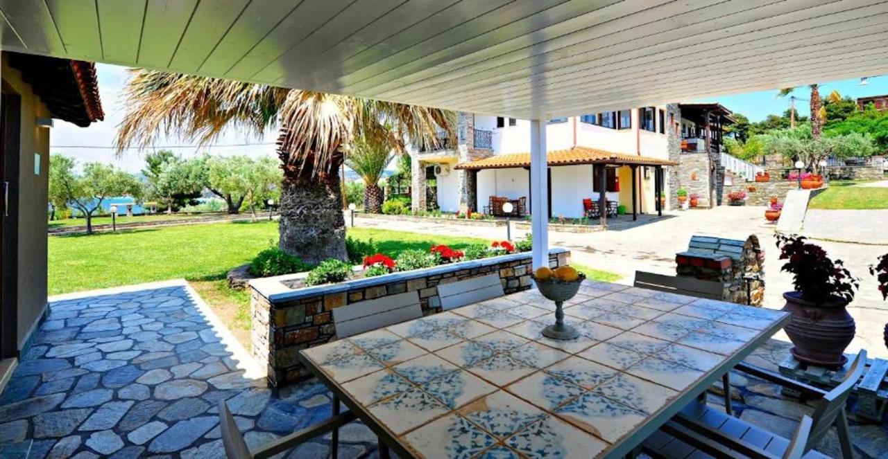 Castristudios Nikiti  Exterior foto